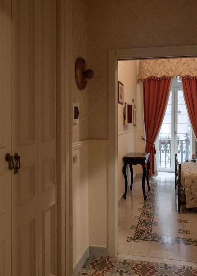 فندق Carafa Di Maddaloni Residenza Di Charme نابولي المظهر الخارجي الصورة