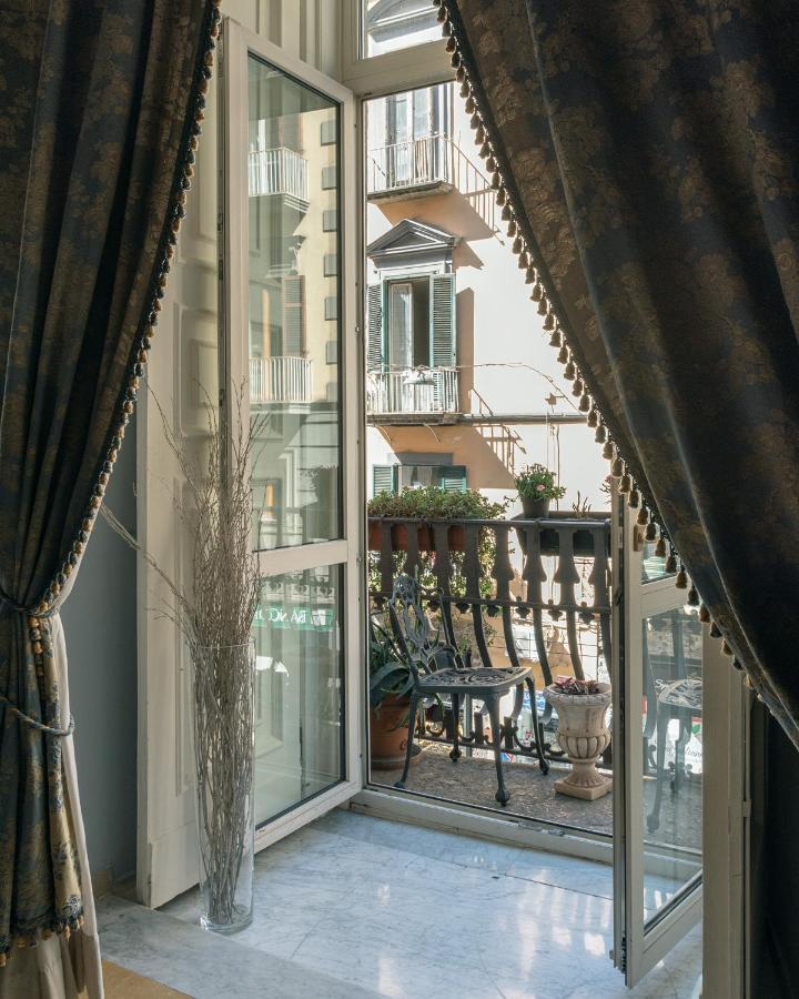 فندق Carafa Di Maddaloni Residenza Di Charme نابولي المظهر الخارجي الصورة